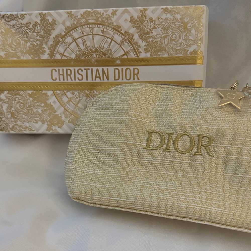 NIB LIMITED EDITION DIOR Beauty Holiday Bundle - Picture 3 of 9